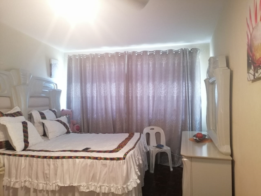 2 Bedroom Property for Sale in Durban Central KwaZulu-Natal