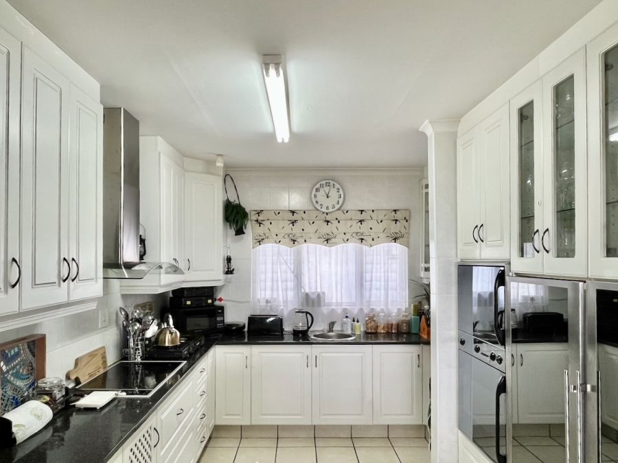 4 Bedroom Property for Sale in Beverley Hills KwaZulu-Natal