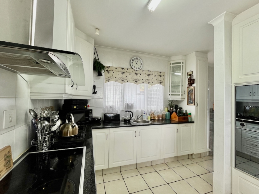 4 Bedroom Property for Sale in Beverley Hills KwaZulu-Natal