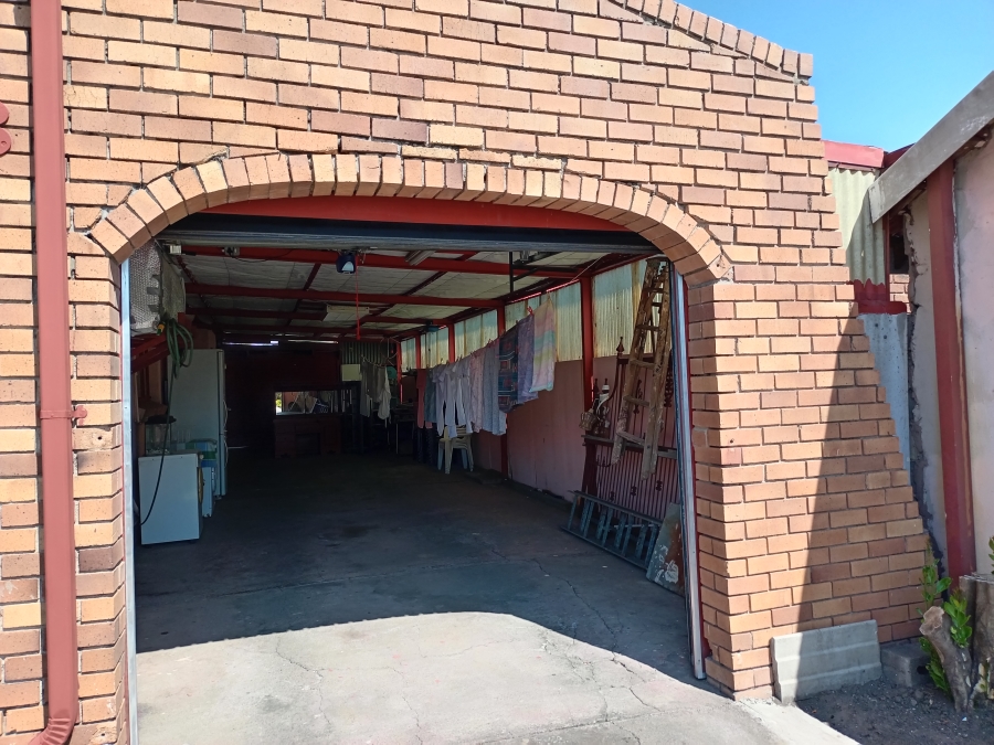 3 Bedroom Property for Sale in Lennoxton KwaZulu-Natal