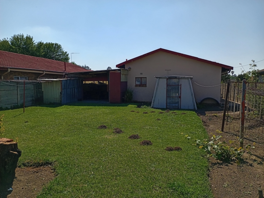 3 Bedroom Property for Sale in Lennoxton KwaZulu-Natal