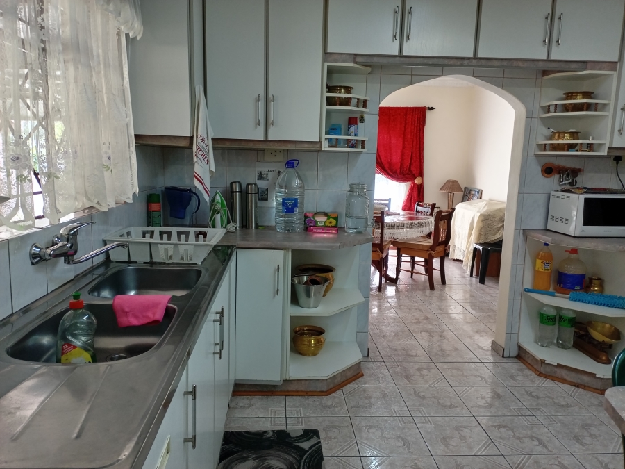 3 Bedroom Property for Sale in Lennoxton KwaZulu-Natal