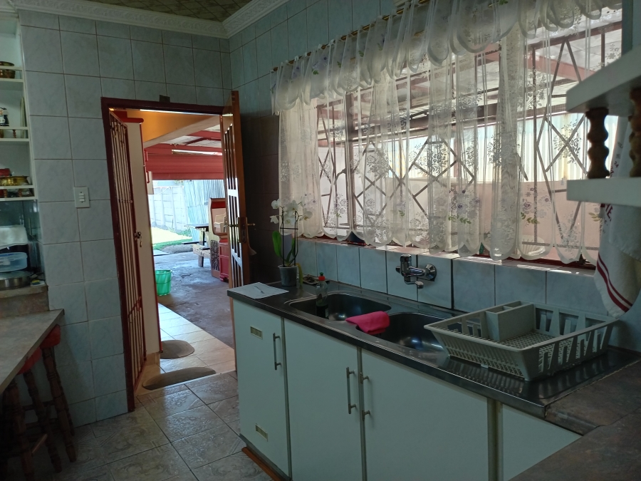 3 Bedroom Property for Sale in Lennoxton KwaZulu-Natal