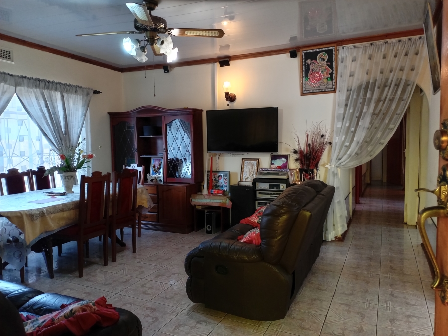 3 Bedroom Property for Sale in Lennoxton KwaZulu-Natal