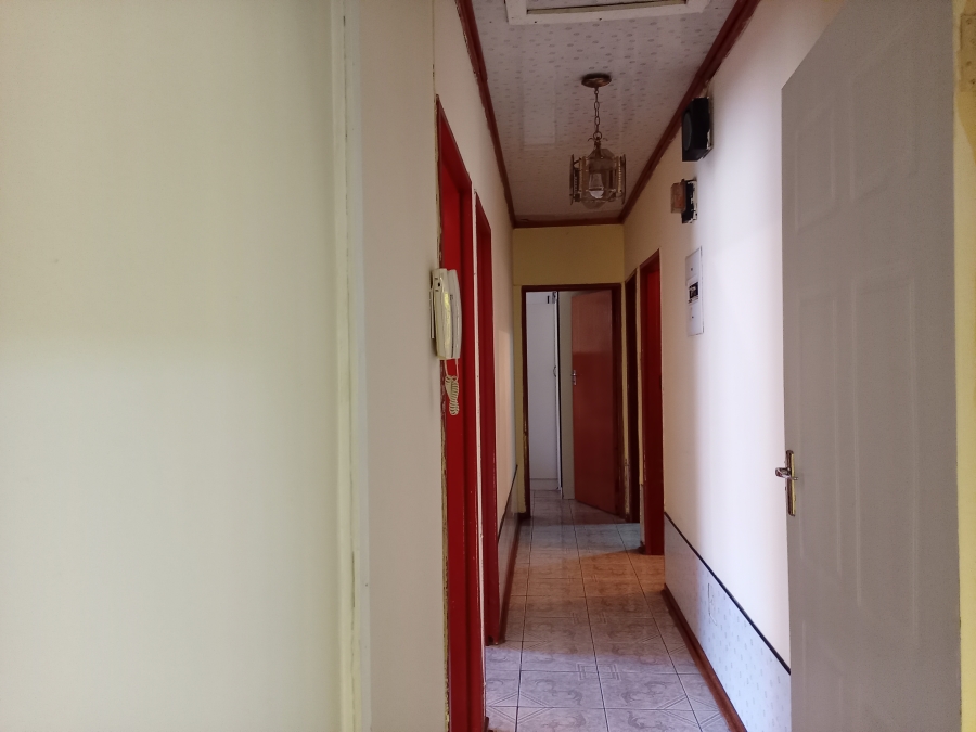 3 Bedroom Property for Sale in Lennoxton KwaZulu-Natal