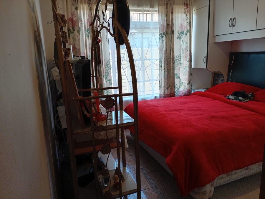 3 Bedroom Property for Sale in Lennoxton KwaZulu-Natal