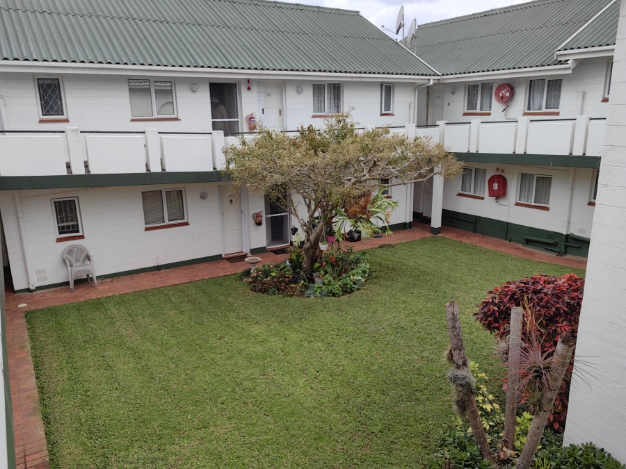 1 Bedroom Property for Sale in Scottburgh Central KwaZulu-Natal