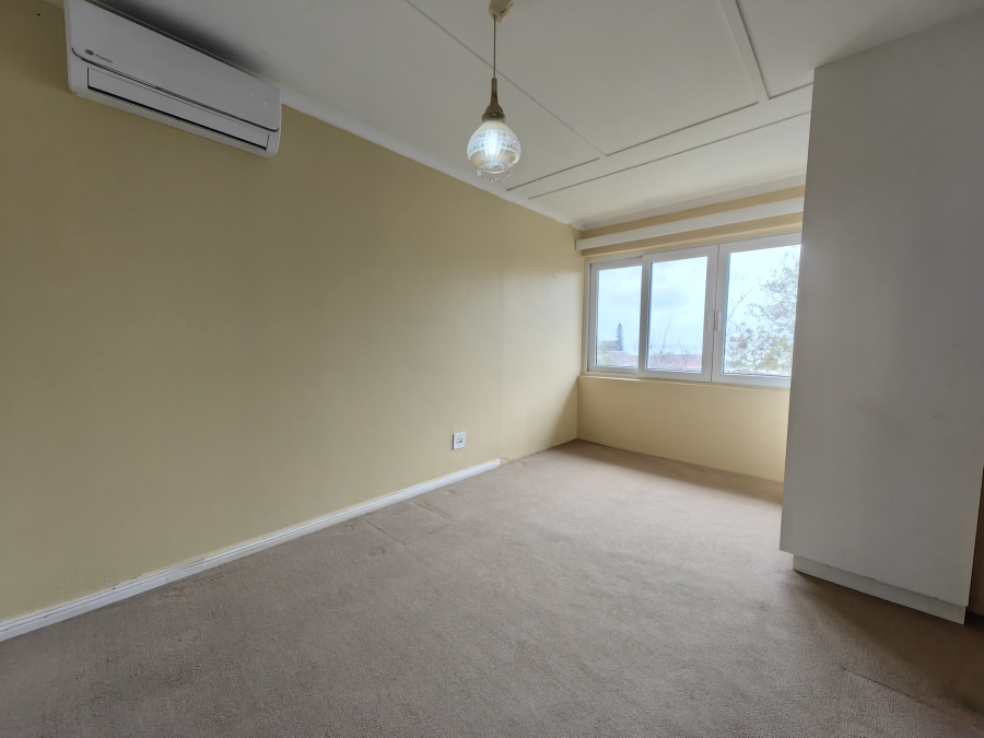 1 Bedroom Property for Sale in Scottburgh Central KwaZulu-Natal