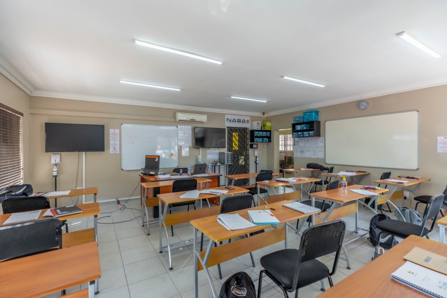 Commercial Property for Sale in Hatton Estate KwaZulu-Natal