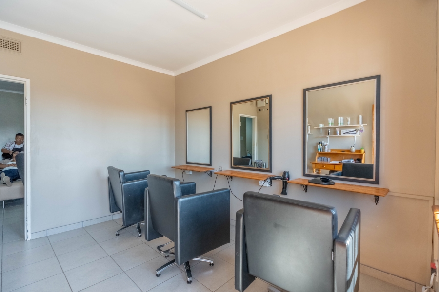 Commercial Property for Sale in Hatton Estate KwaZulu-Natal