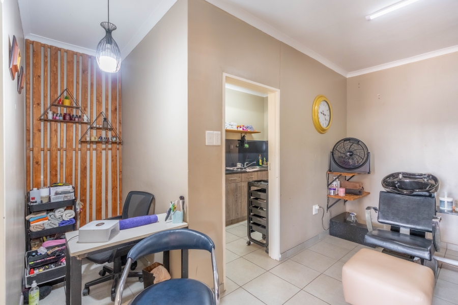 Commercial Property for Sale in Hatton Estate KwaZulu-Natal