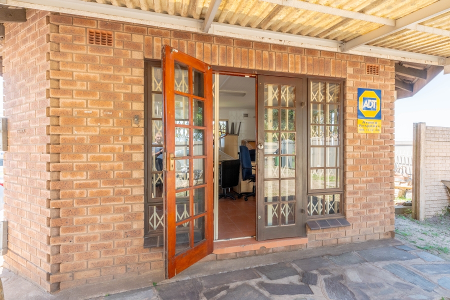 Commercial Property for Sale in Hatton Estate KwaZulu-Natal