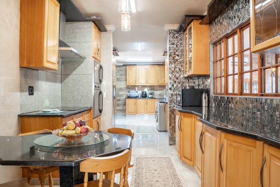 4 Bedroom Property for Sale in Hillcrest Park KwaZulu-Natal