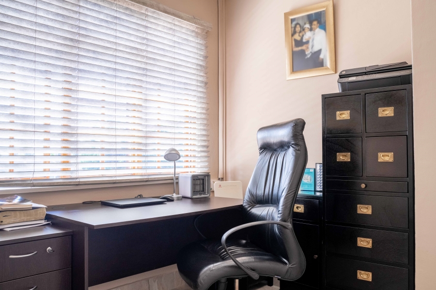 4 Bedroom Property for Sale in Hillcrest Park KwaZulu-Natal