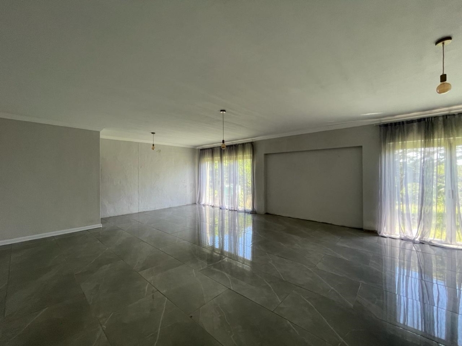 1 Bedroom Property for Sale in Tugela KwaZulu-Natal