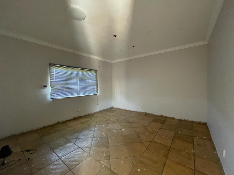 1 Bedroom Property for Sale in Tugela KwaZulu-Natal