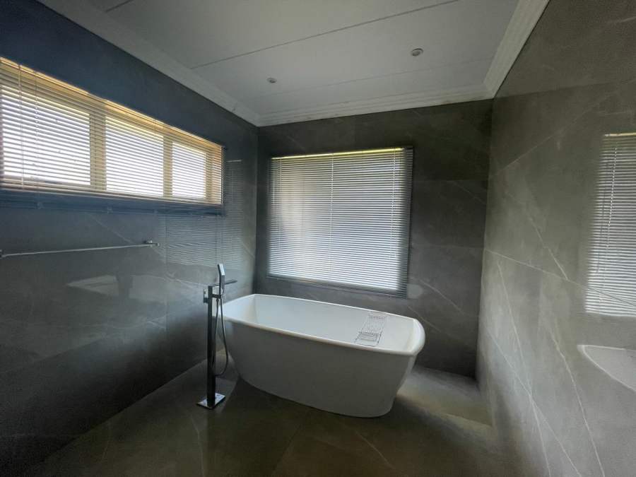 1 Bedroom Property for Sale in Tugela KwaZulu-Natal