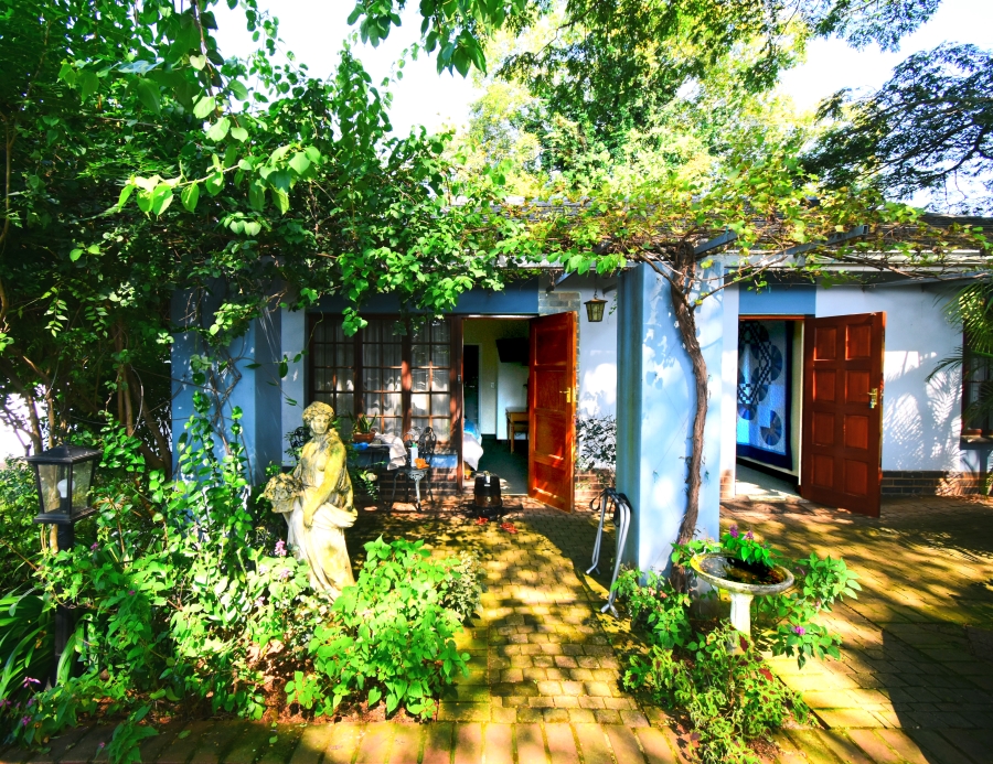 8 Bedroom Property for Sale in Montrose KwaZulu-Natal