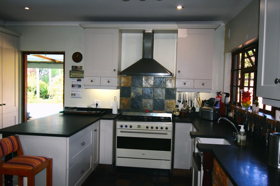 8 Bedroom Property for Sale in Montrose KwaZulu-Natal