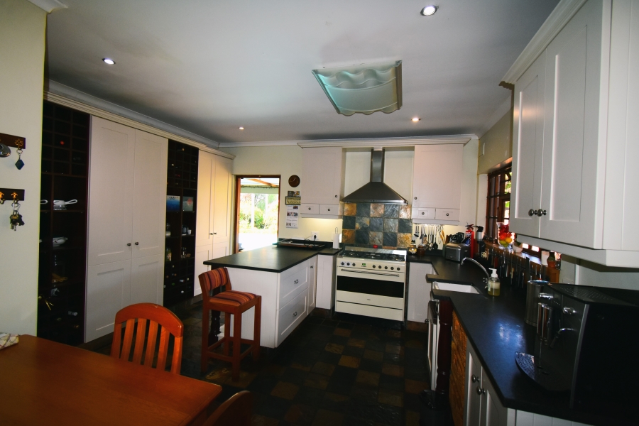 8 Bedroom Property for Sale in Montrose KwaZulu-Natal