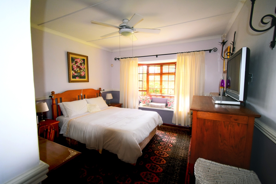 8 Bedroom Property for Sale in Montrose KwaZulu-Natal