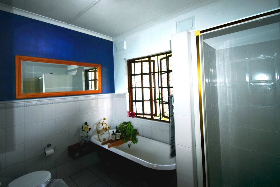 8 Bedroom Property for Sale in Montrose KwaZulu-Natal