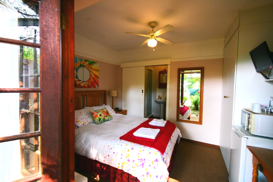 8 Bedroom Property for Sale in Montrose KwaZulu-Natal