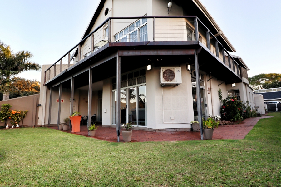 4 Bedroom Property for Sale in Meer En See KwaZulu-Natal