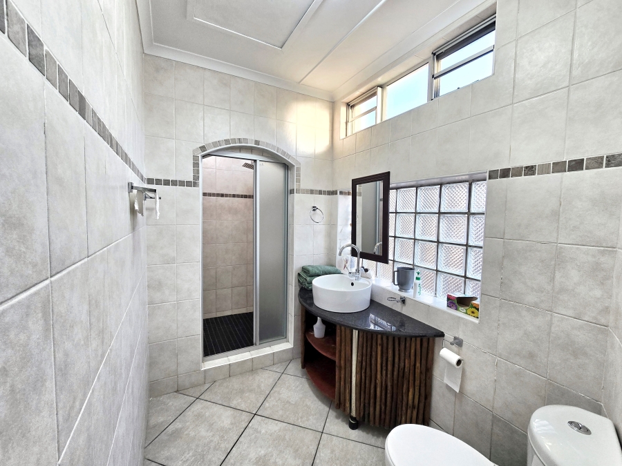 4 Bedroom Property for Sale in Meer En See KwaZulu-Natal