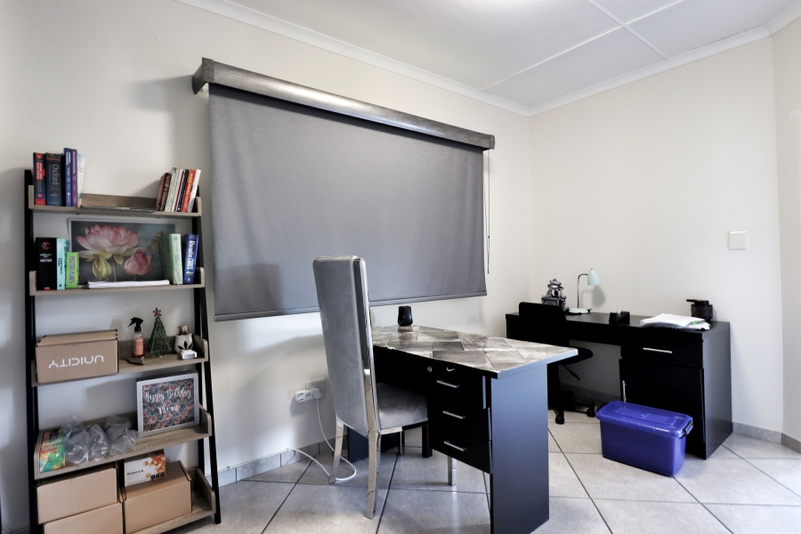 4 Bedroom Property for Sale in Meer En See KwaZulu-Natal