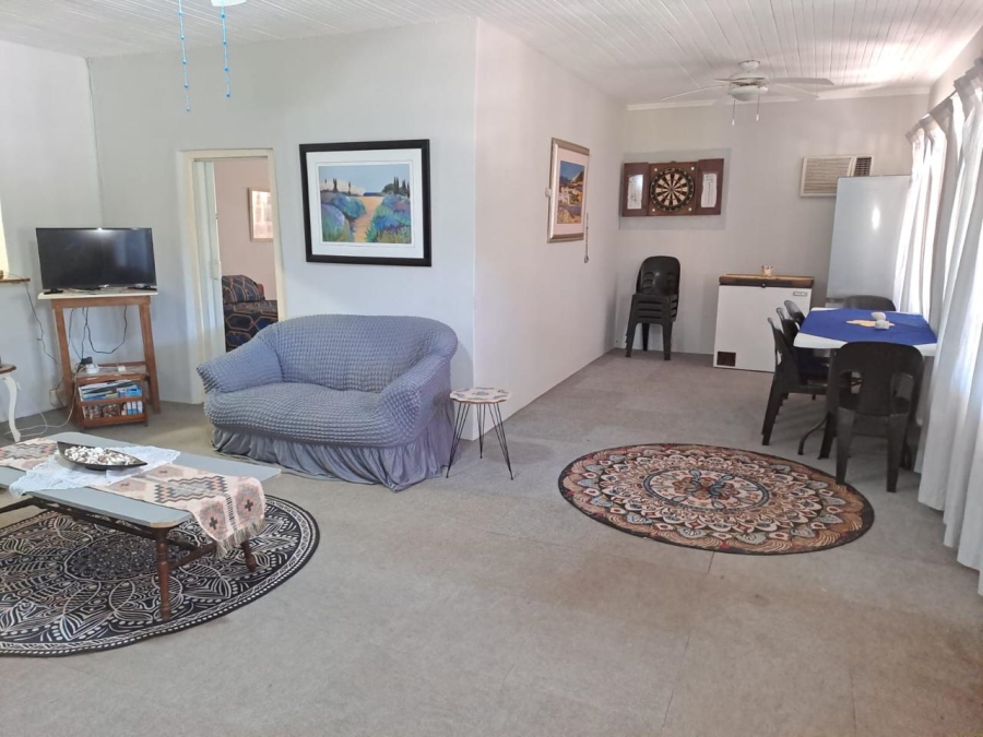 4 Bedroom Property for Sale in Tugela Mouth KwaZulu-Natal