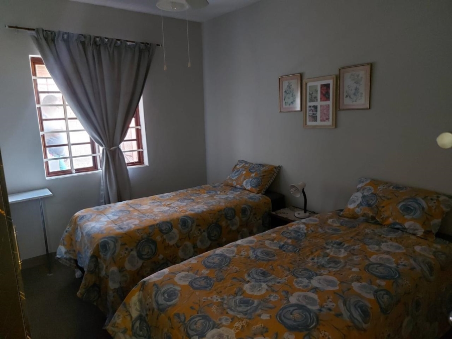 4 Bedroom Property for Sale in Tugela Mouth KwaZulu-Natal