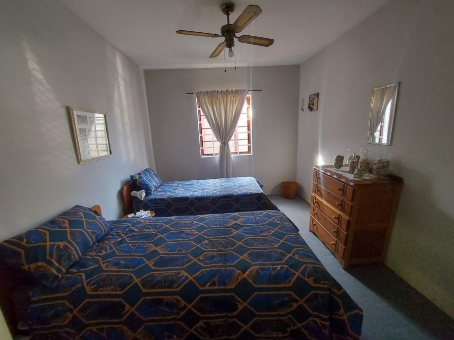 4 Bedroom Property for Sale in Tugela Mouth KwaZulu-Natal