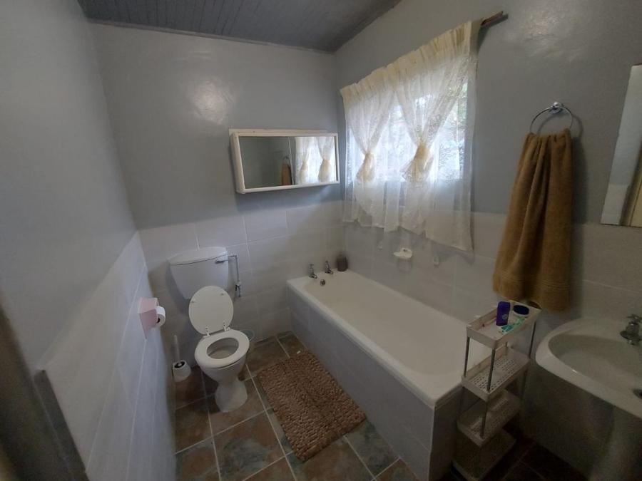 4 Bedroom Property for Sale in Tugela Mouth KwaZulu-Natal