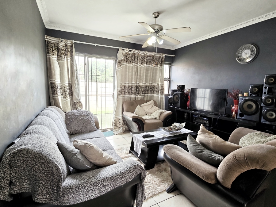 2 Bedroom Property for Sale in Arboretum KwaZulu-Natal