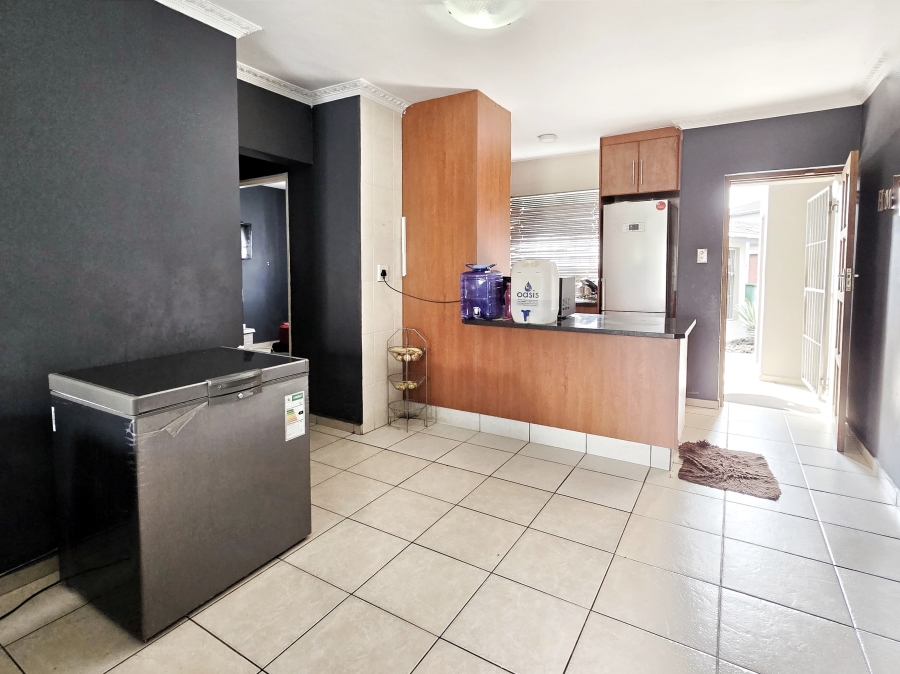 2 Bedroom Property for Sale in Arboretum KwaZulu-Natal