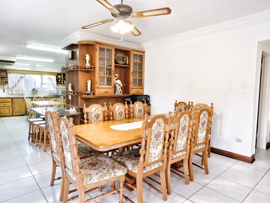 5 Bedroom Property for Sale in St Lucia KwaZulu-Natal