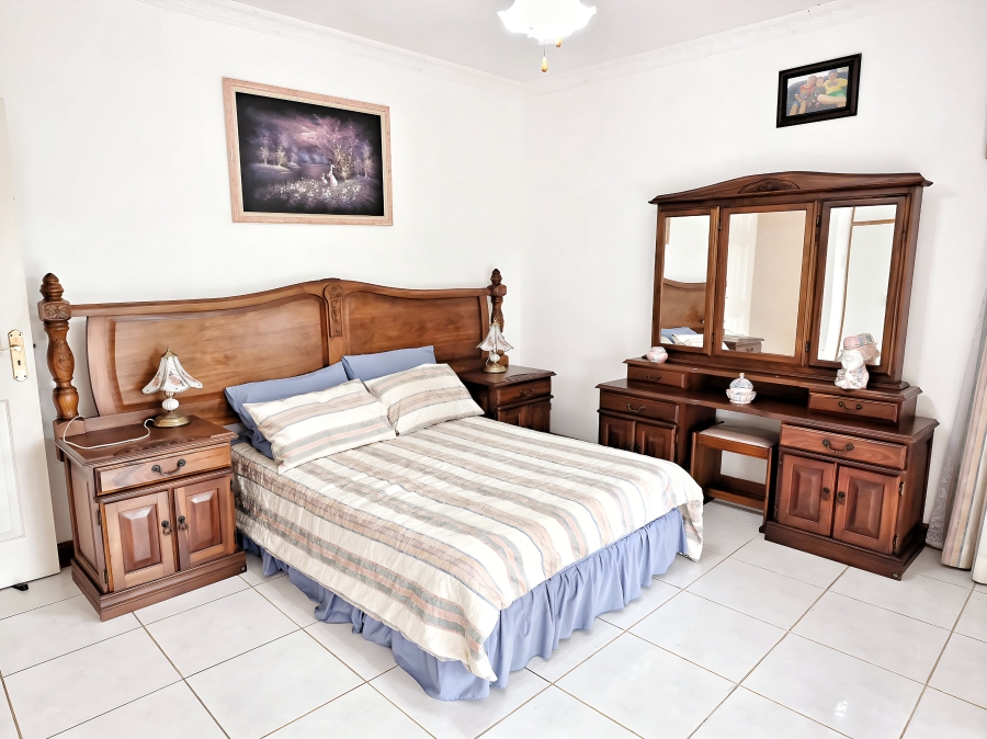 5 Bedroom Property for Sale in St Lucia KwaZulu-Natal