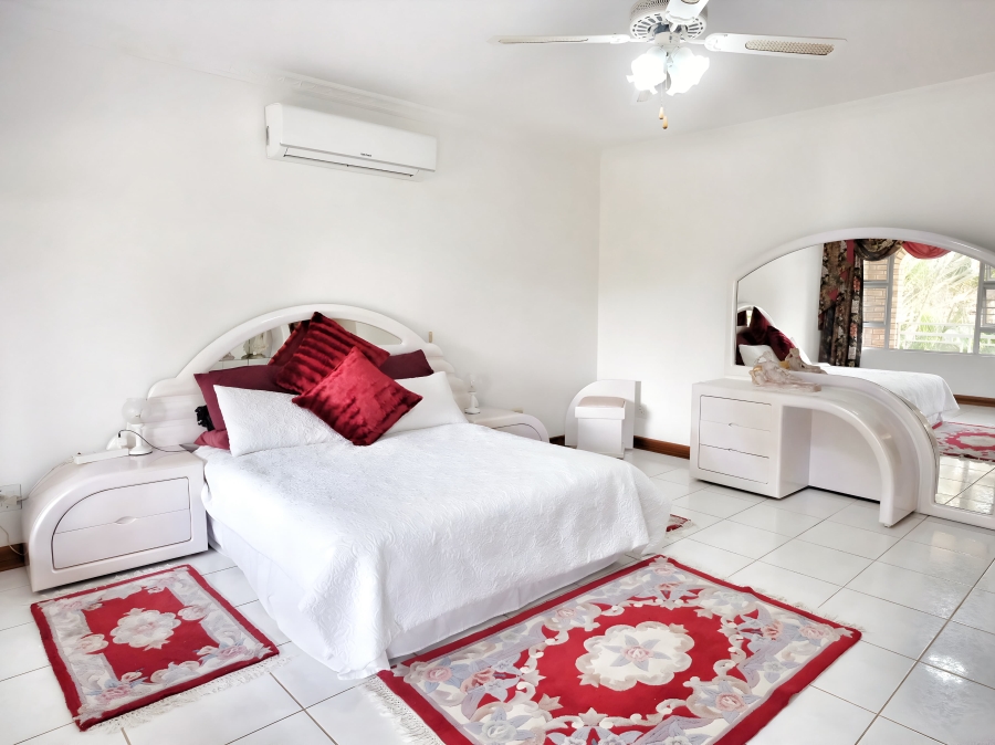 5 Bedroom Property for Sale in St Lucia KwaZulu-Natal