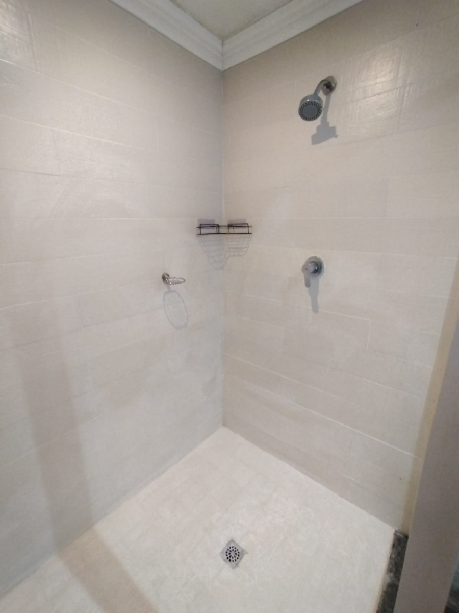 8 Bedroom Property for Sale in La Lucia KwaZulu-Natal