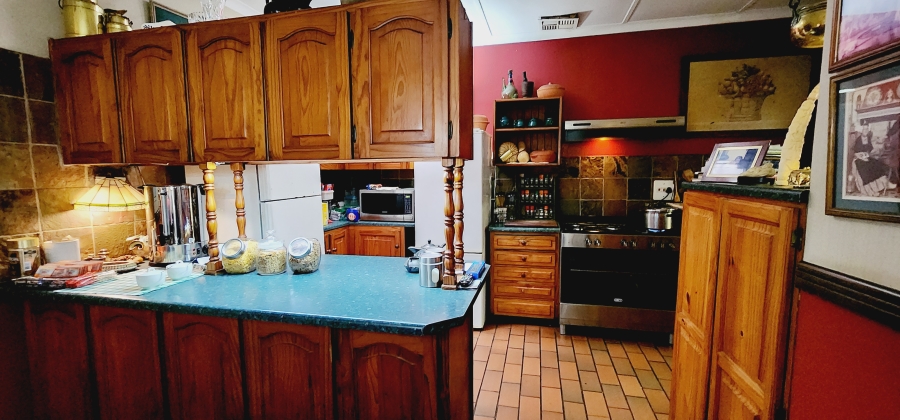 10 Bedroom Property for Sale in Panorama KwaZulu-Natal