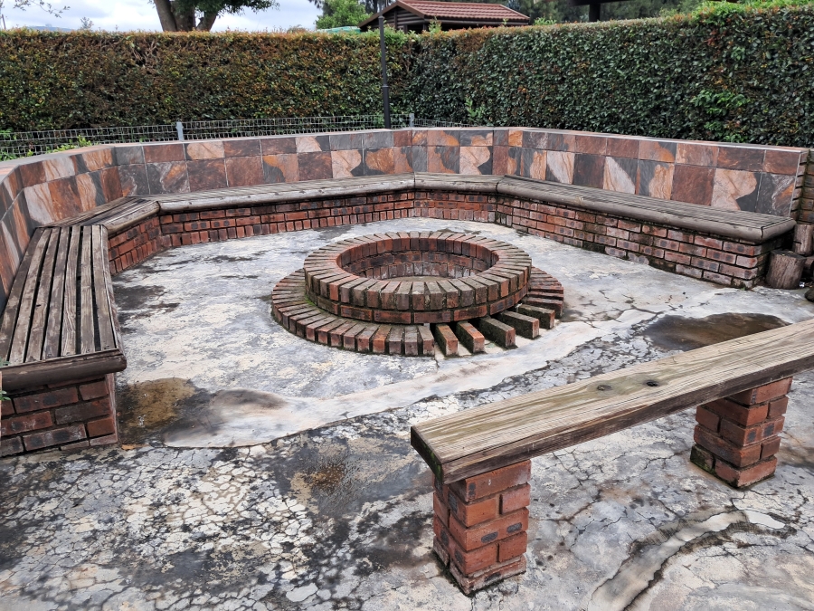 4 Bedroom Property for Sale in Albert Falls KwaZulu-Natal