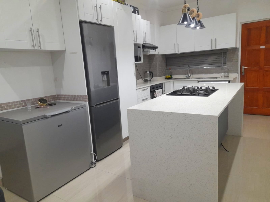 2 Bedroom Property for Sale in Verulam KwaZulu-Natal