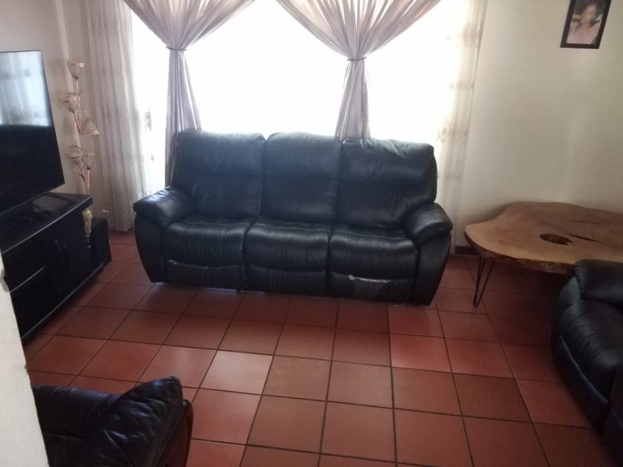 4 Bedroom Property for Sale in Hayfields KwaZulu-Natal