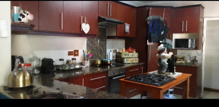 5 Bedroom Property for Sale in West Riding KwaZulu-Natal