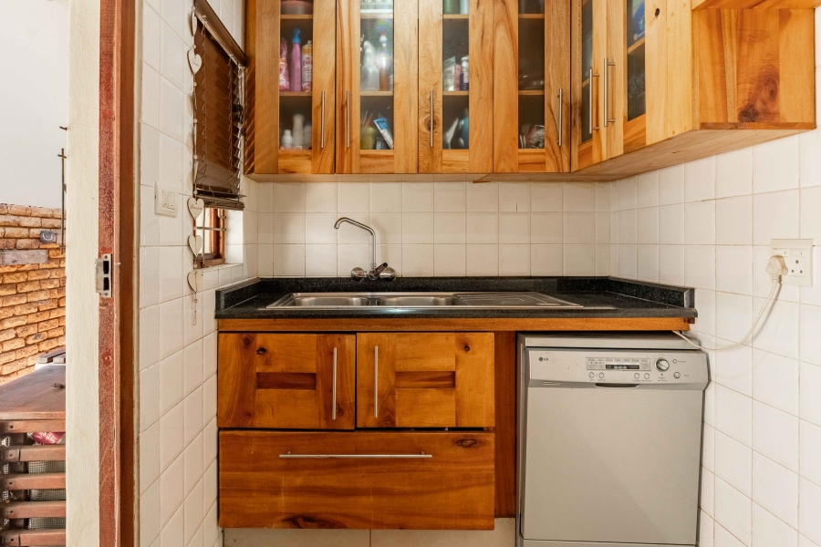 4 Bedroom Property for Sale in Amanzimtoti KwaZulu-Natal