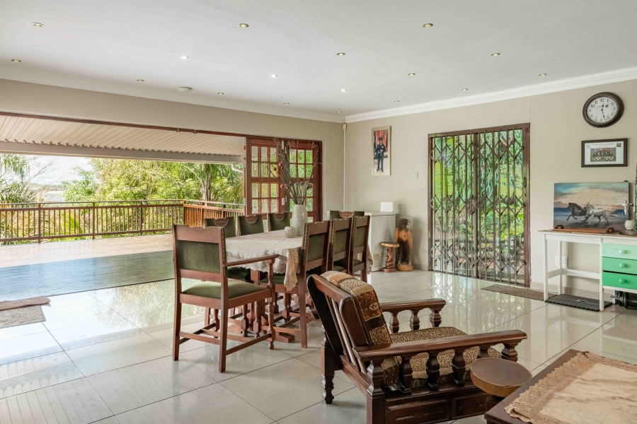 4 Bedroom Property for Sale in Amanzimtoti KwaZulu-Natal
