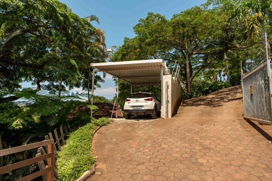 4 Bedroom Property for Sale in Amanzimtoti KwaZulu-Natal