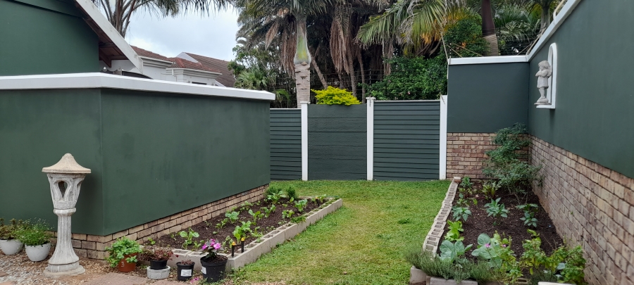 3 Bedroom Property for Sale in Uvongo KwaZulu-Natal