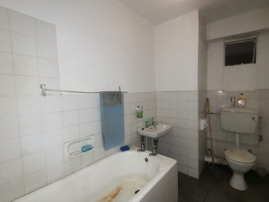 1 Bedroom Property for Sale in Esplanade KwaZulu-Natal